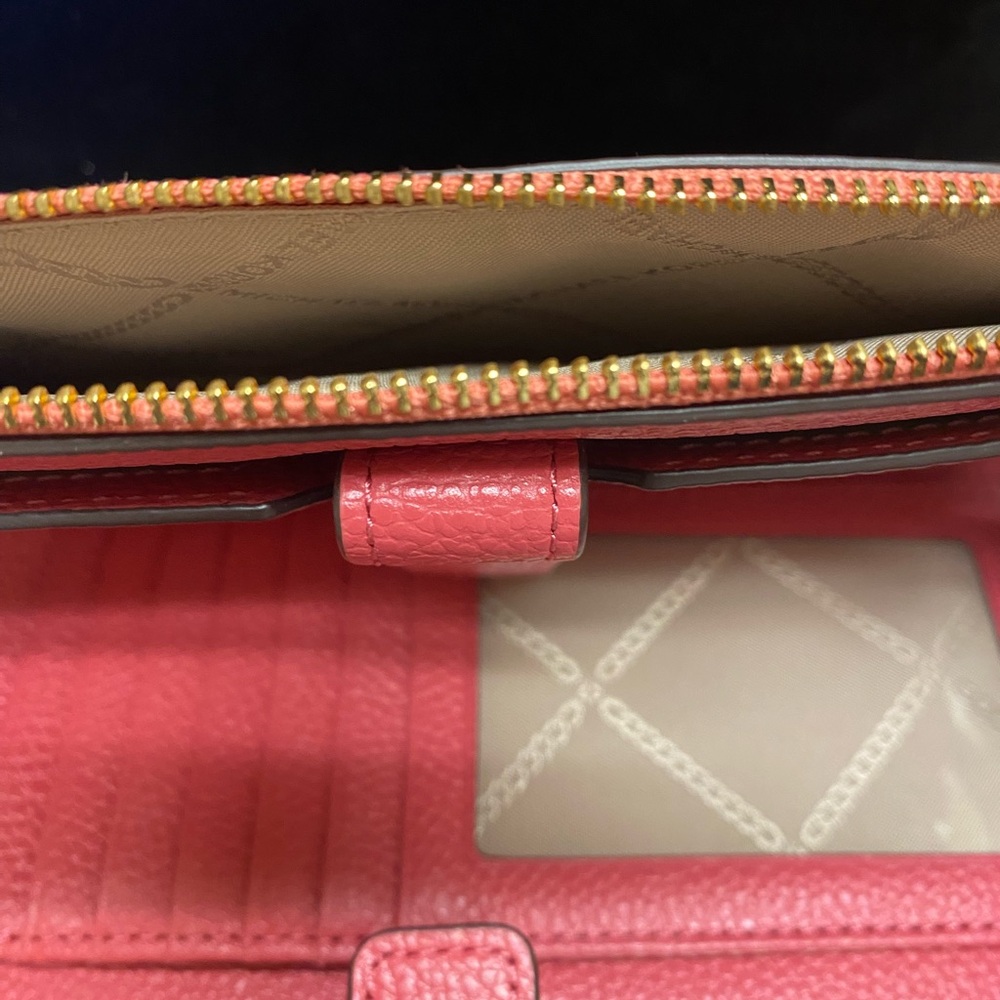 Michael Kors Adele Pebble Leather Smartphone Wris… - image 3